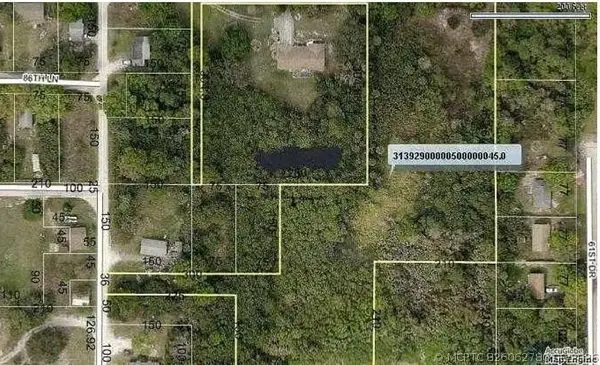 8624 63rd Avenue, Vero Beach, FL 32967