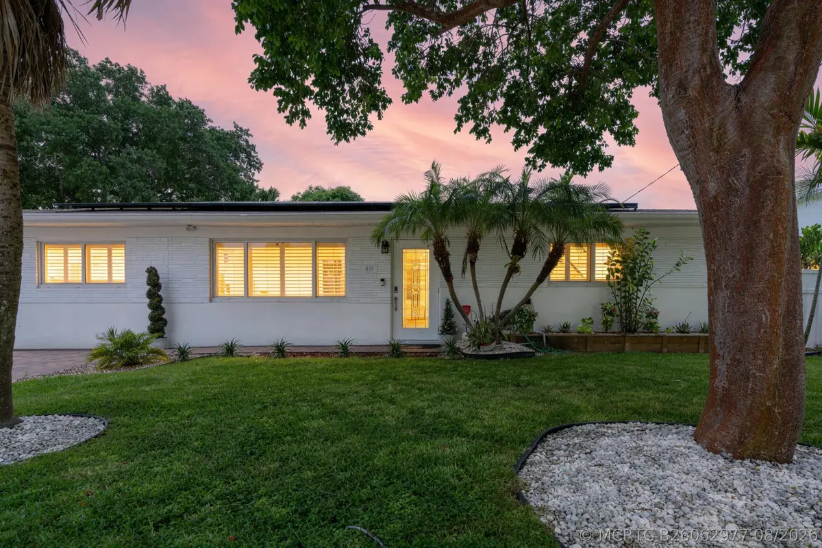 874 NW 2nd Avenue, Boca Raton, FL 33432 - #1