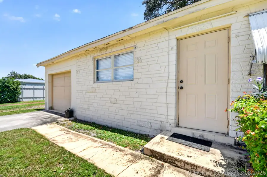 1572 Woodland Avenue, West Palm Beach, FL 33415 - #3