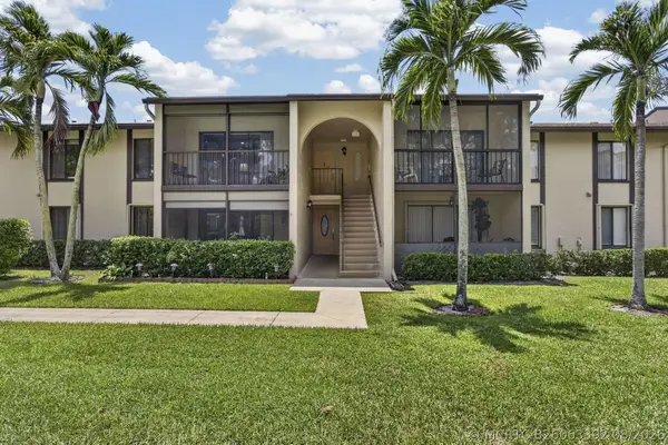 820 Sky Pine Way #H2, Greenacres, FL 33415