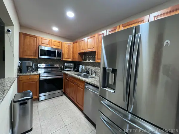 8435 NW 10th Street #B50, Plantation, FL 33322