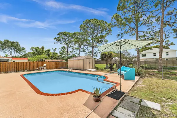 515 NW Twylite Terrace, Port St Lucie, FL 34983