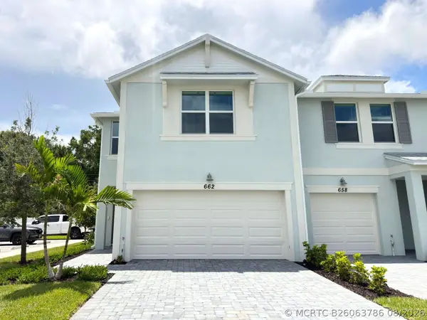 662 Salisbury Circle, Fort Pierce, FL 34982