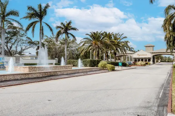 1204 Bahama Bend #B2, Coconut Creek, FL 33066