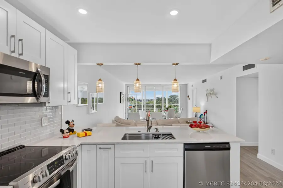575 Oaks Lane #709, Pompano Beach, FL 33069 - #2