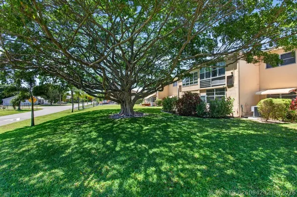2101 NE 1st Court #204, Boynton Beach, FL 33435