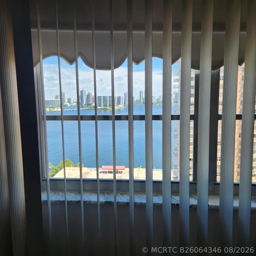 250 174th Street, Sunny Isles Beach, FL 33160 - #3