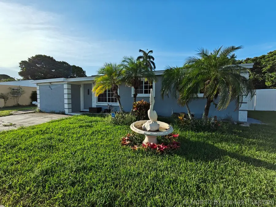 324 Mid Pines Road, Palm Springs, FL 33461 - #2