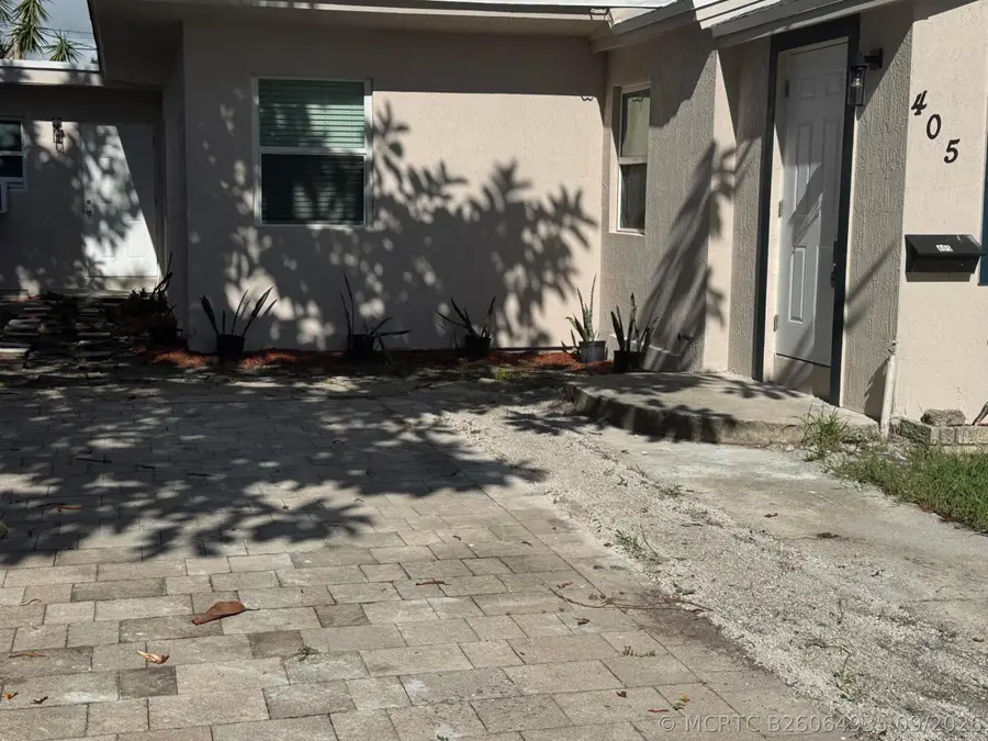 405 N E Street, Lake Worth, FL 33460 - #2