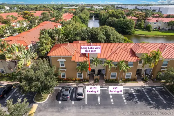 301 Lake Monterey Circle, Boynton Beach, FL 33426
