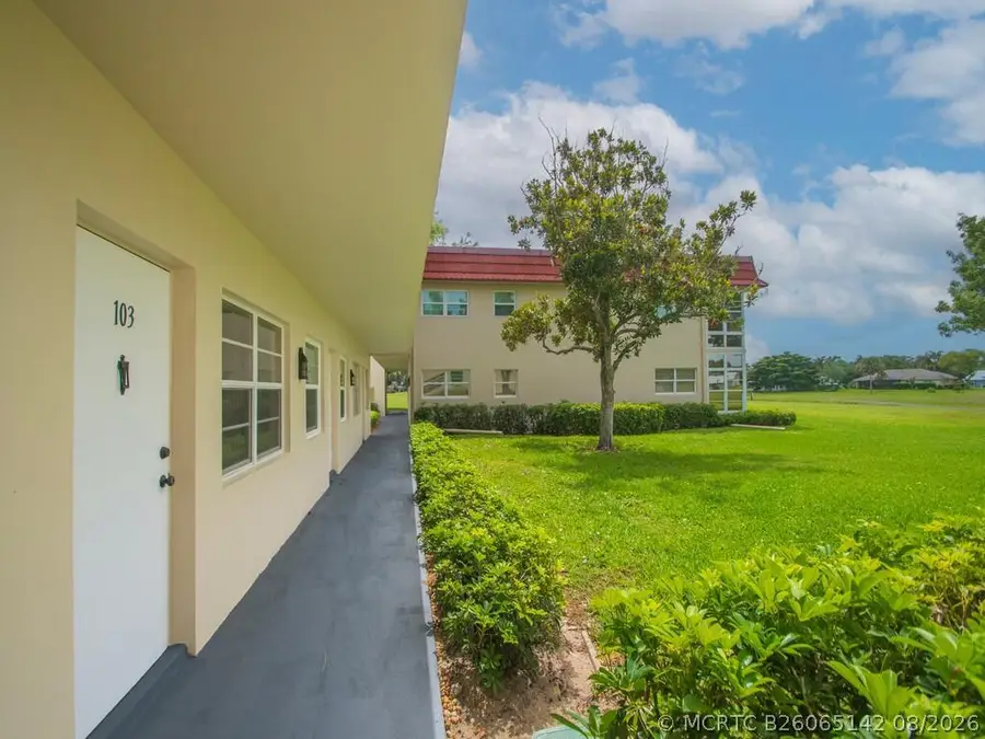 24 Pine Arbor Lane #103, Vero Beach, FL 32962 - #3