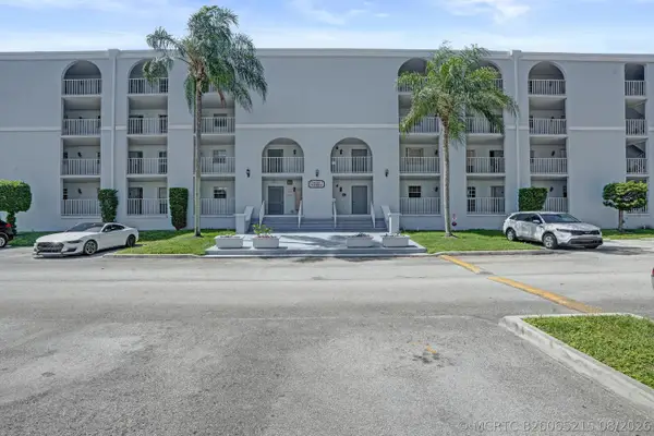 7980 N French Drive #3-202, Pembroke Pines, FL 33024