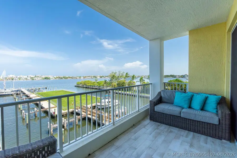 806 E Windward Way #424, Lantana, FL 33462 - #3