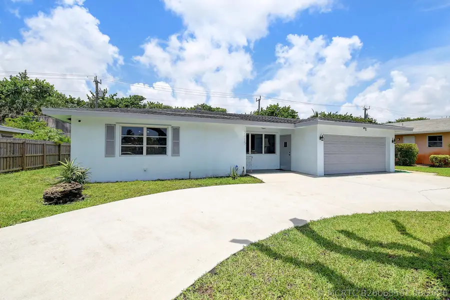 2815 SW 9th Street, Boynton Beach, FL 33435 - #2