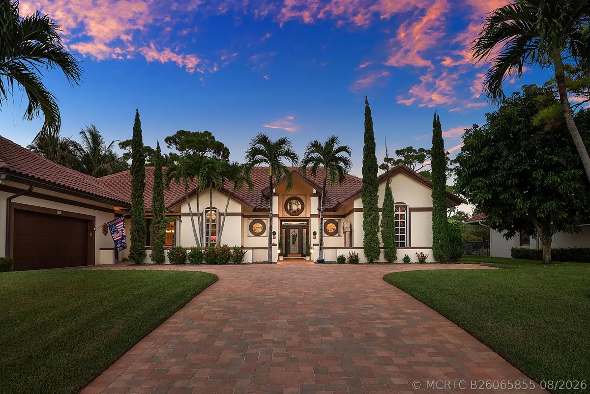 586 N Country Club Drive, Atlantis, FL 33462 - #1