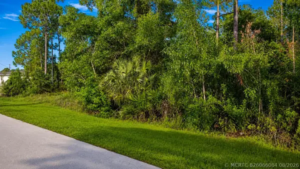 2424 Lola Avenue S, Lehigh Acres, FL 33973
