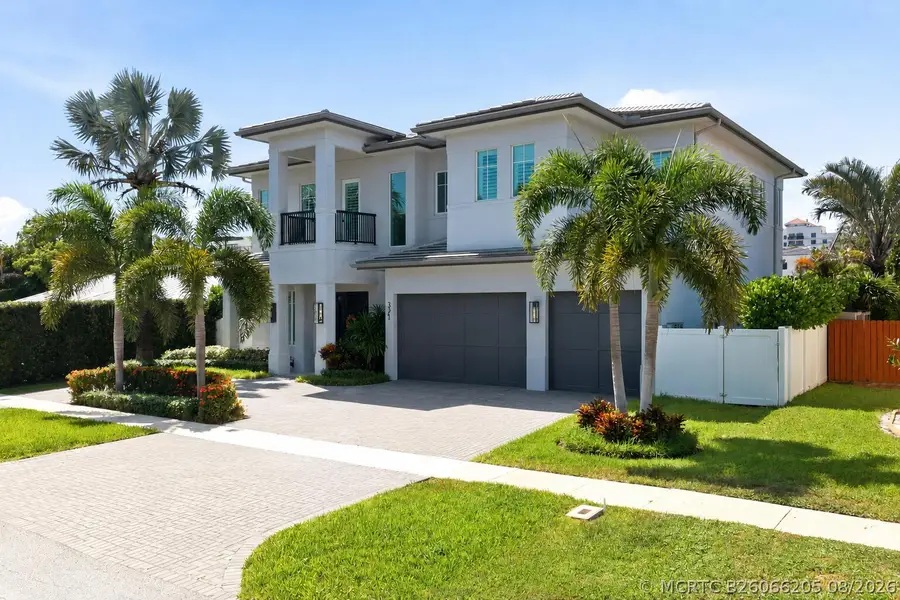 334 NE 3rd Court, Boca Raton, FL 33432 - #2