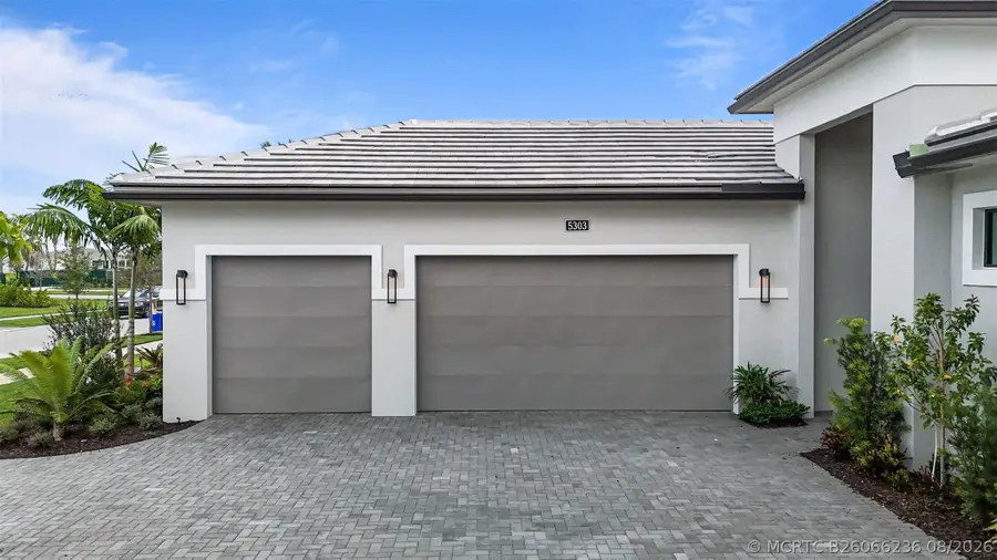 5303 Saint Armands Way, Loxahatchee, FL 33470 - #3