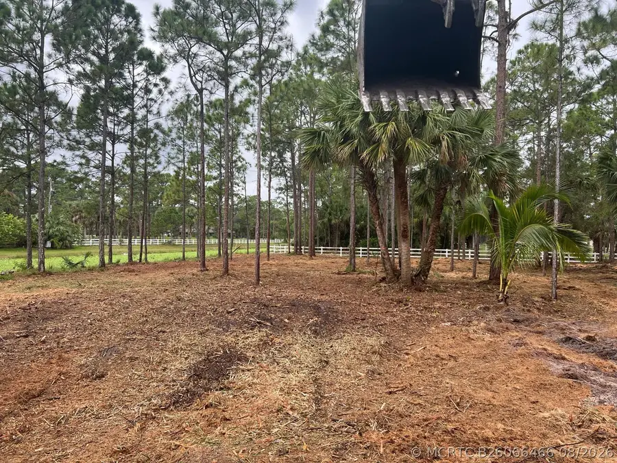 1030 Stallion Drive W, Loxahatchee, FL 33470 - #3