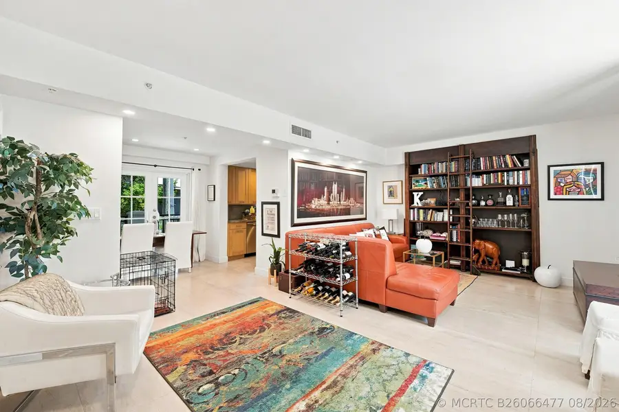 243 Meridian Avenue #113, Miami Beach, FL 33139 - #2