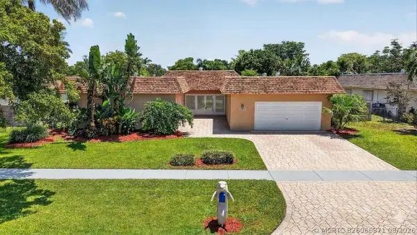 1820 SW 67th Terrace, Plantation, FL 33317