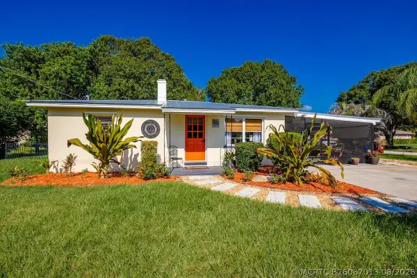 Address Withheld By Seller, Vero Beach, FL 32960