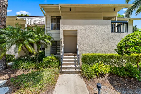 6433 SE Brandywine Court #Unit 217, Stuart, FL 34997