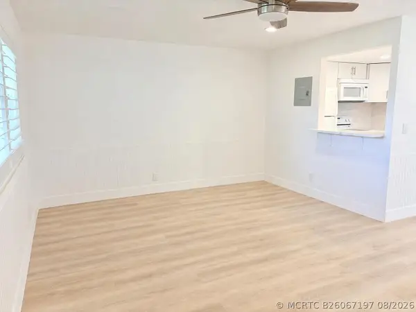 251 Flanders F, Delray Beach, FL 33484