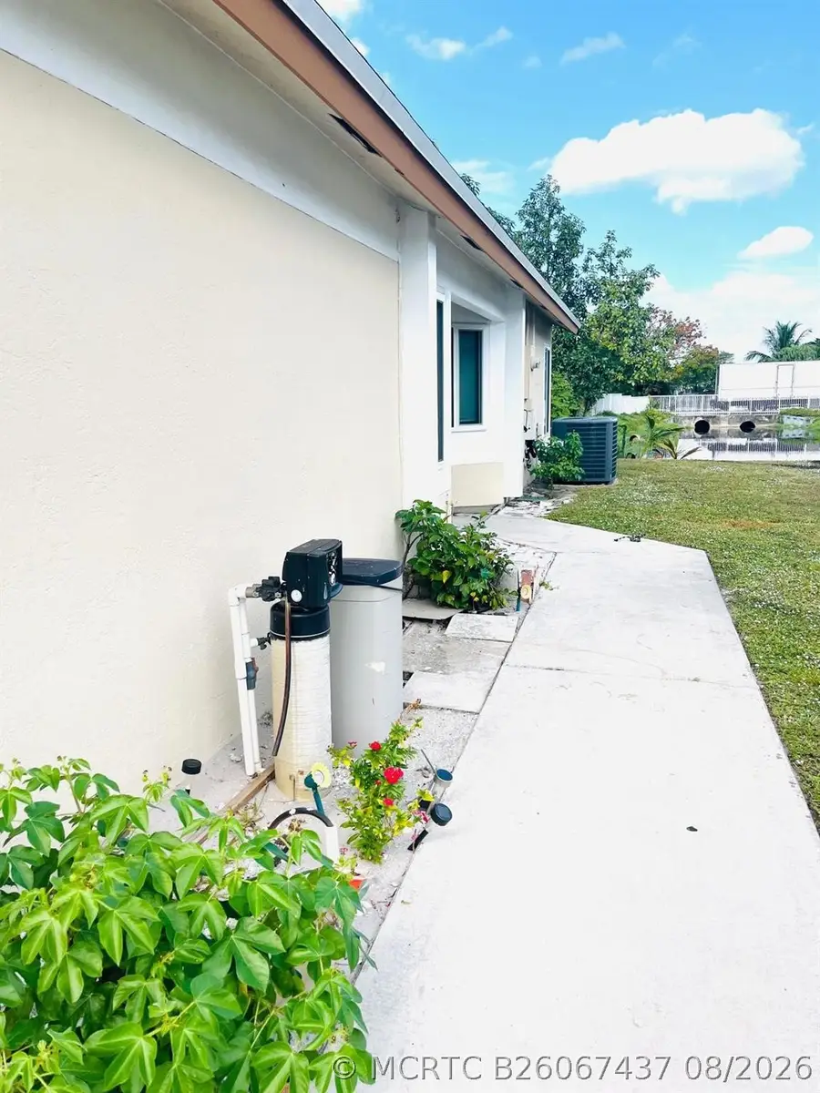 838 E Palm Run Drive, North Lauderdale, FL 33068 - #3