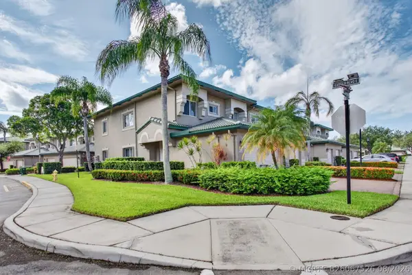 7940 Exeter Circle E #201, Tamarac, FL 33321