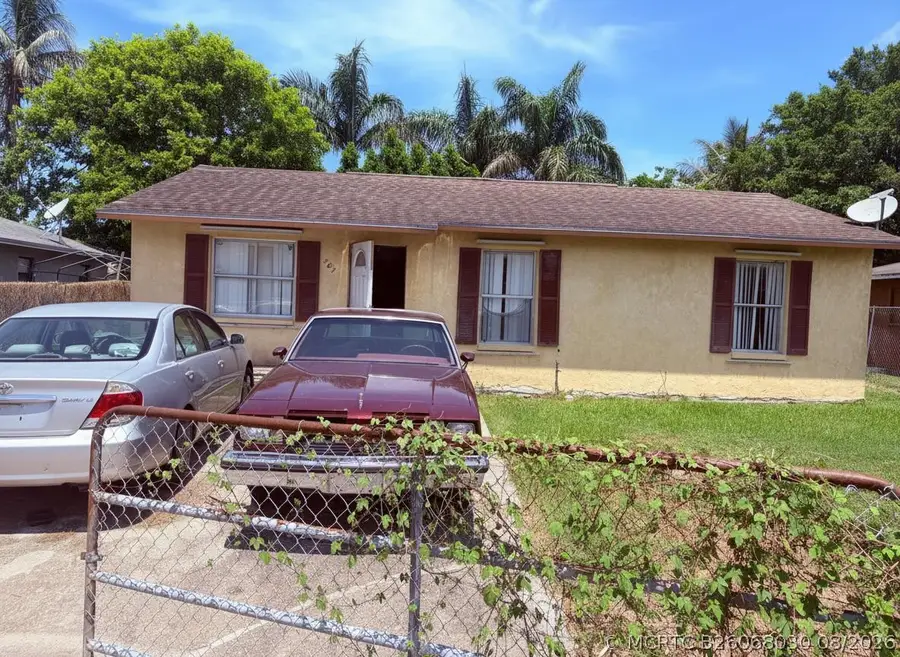 307 Seminole Court, Pahokee, FL 33476 - #2