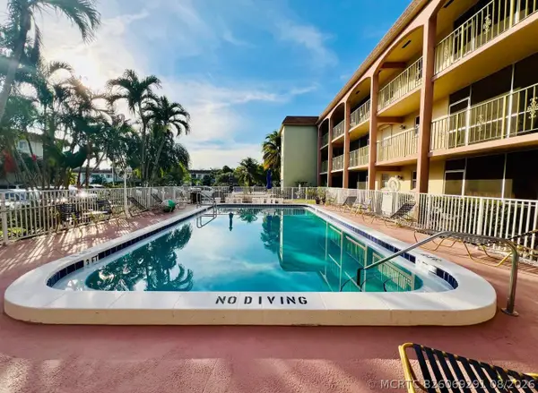 100 SE 6th Avenue #303, Pompano Beach, FL 33060