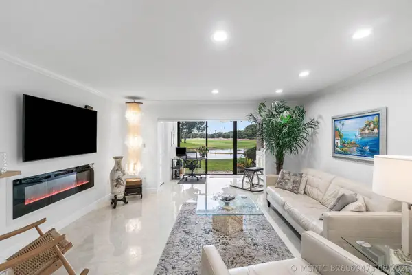 34 Stratford Lane W #C, Boynton Beach, FL 33436