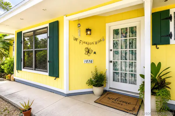 1076 NE Banyan Tree Drive, Jensen Beach, FL 34957