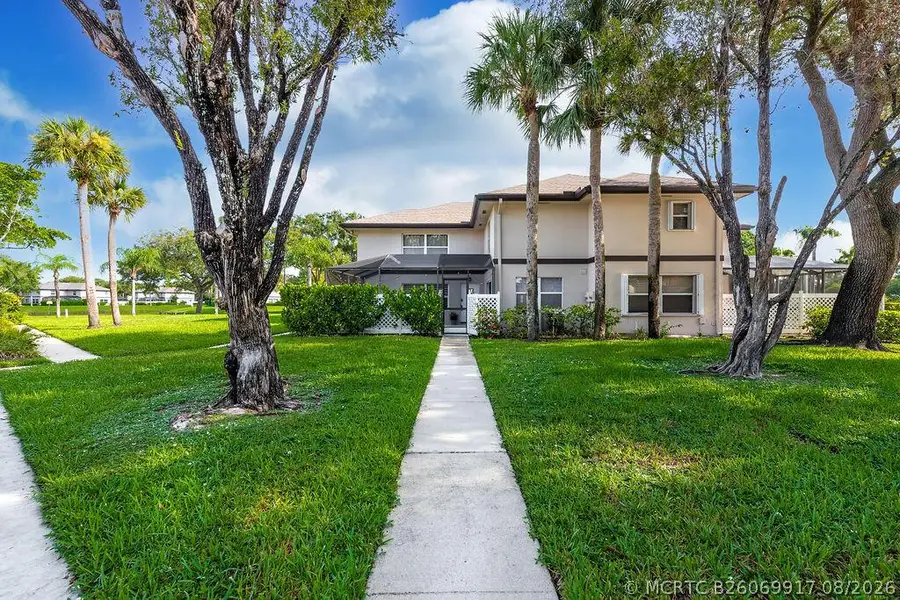 38 Essex Court #D, Royal Palm Beach, FL 33411 - #3
