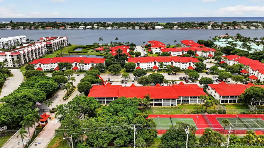 103 Half Moon Circle #H1, Hypoluxo, FL 33462 - #2