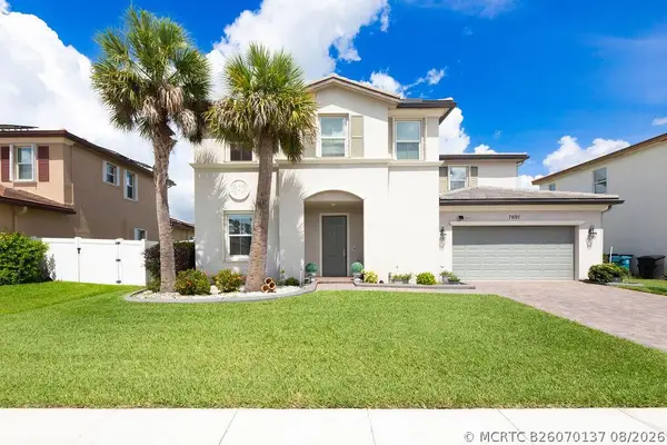 7691 NW Greenspring Street, Port St Lucie, FL 34987