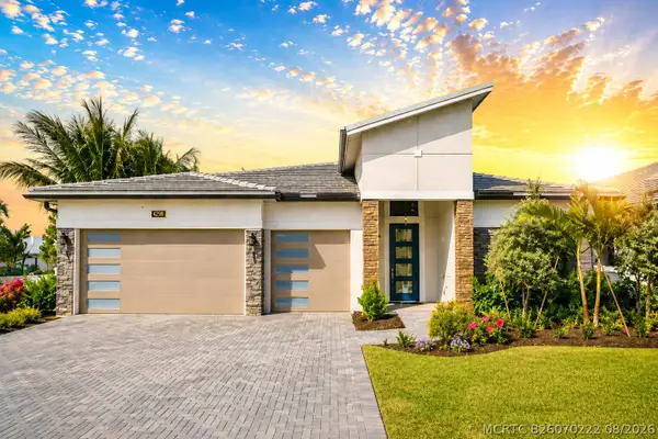 14027 Bastille Street, Palm Beach Gardens, FL 33412