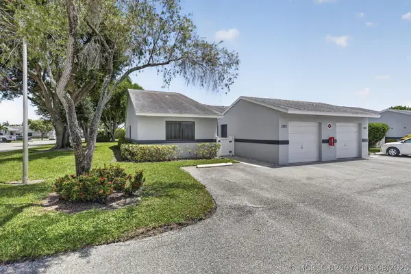 2641 Gately Drive W #1301, West Palm Beach, FL 33415