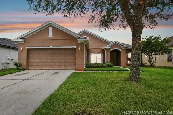 17831 Golden Leaf Lane, Orlando, FL 32820