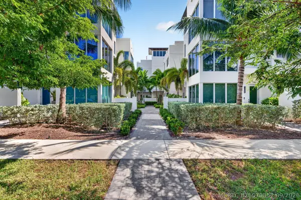 244 Garden Court, Lauderdale By The Sea, FL 33308