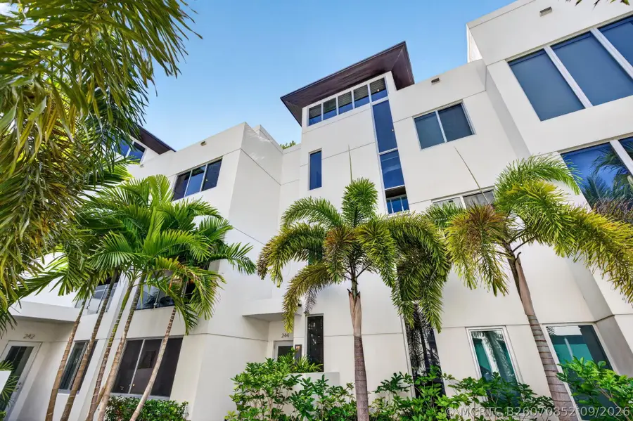 244 Garden Court, Lauderdale By The Sea, FL 33308 - #2