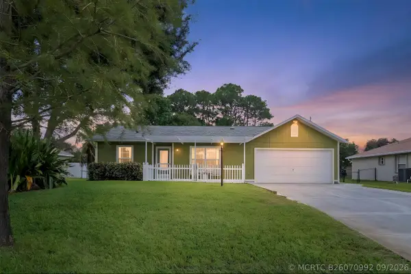 1137 SW Curtis Street, Port St Lucie, FL 34983