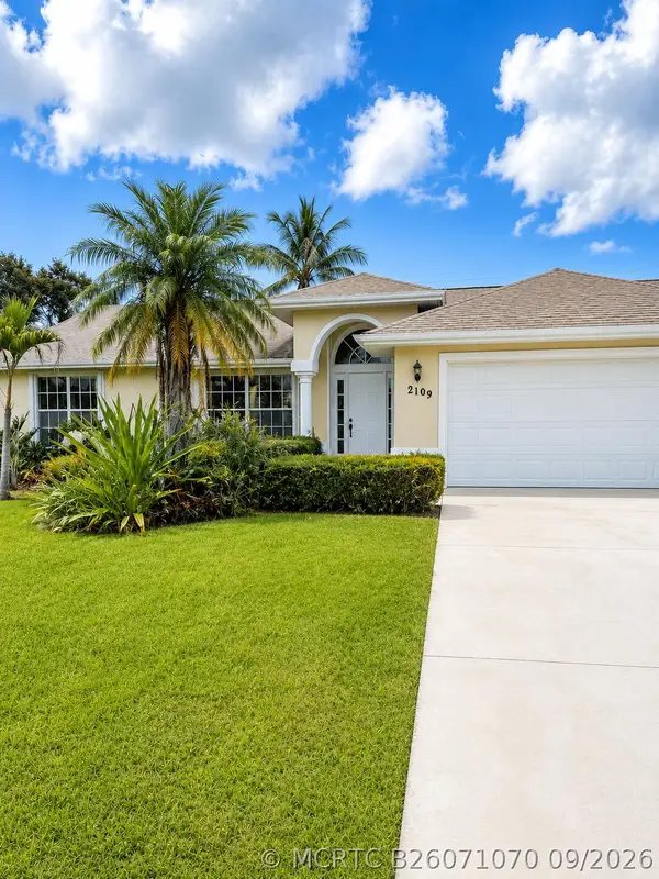 2109 SE Genoa Street, Port St Lucie, FL 34952