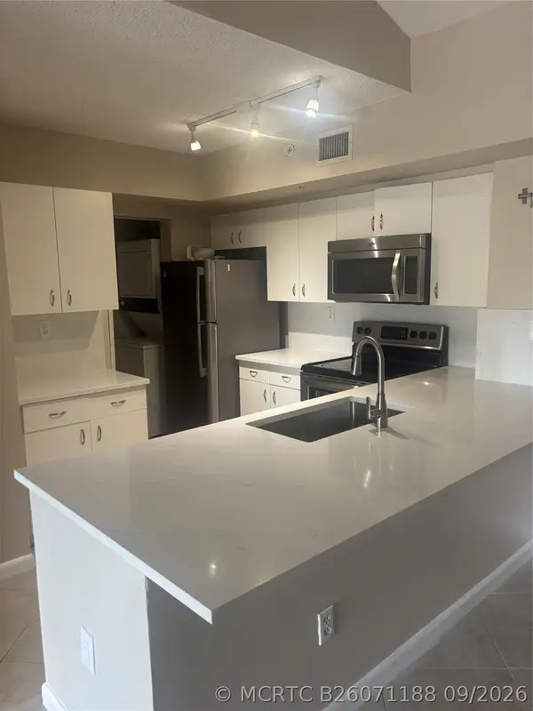2640 S University Drive #305, Davie, FL 33328