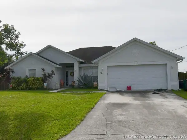 782 SW Crean Terrace, Port St Lucie, FL 34953