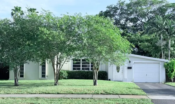 751 NE 61st Street, Oakland Park, FL 33334