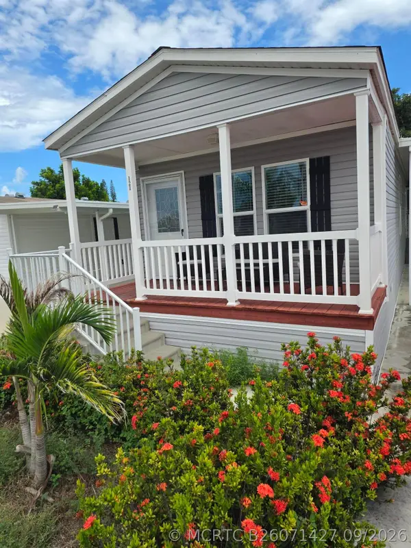 121 Sandhill Boulevard, Fort Pierce, FL 34982