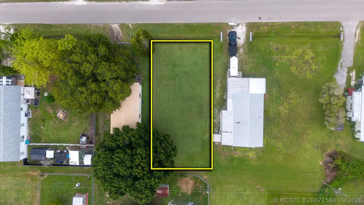 1222 E Chobee Street, Okeechobee, FL 34974 - #1