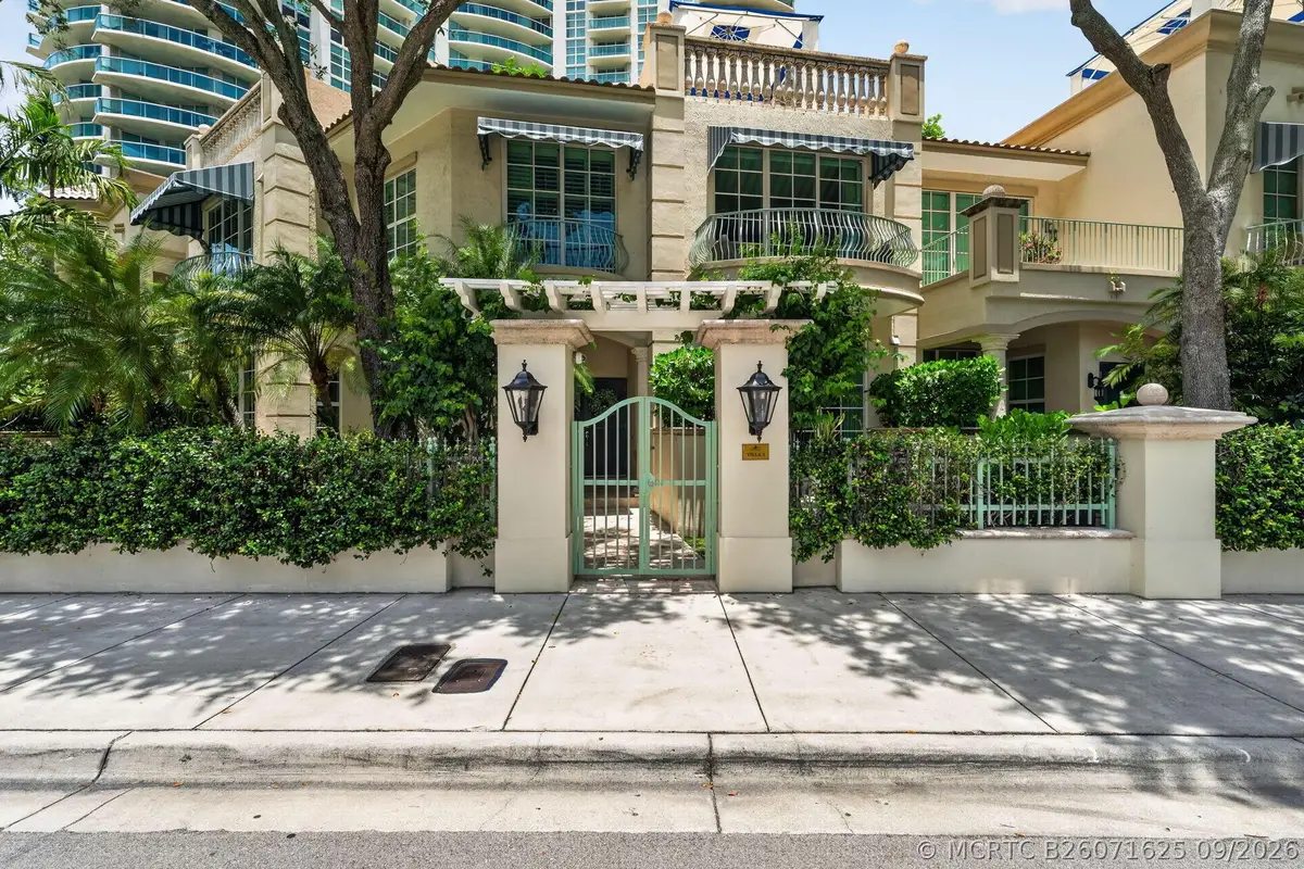 411 N New River Drive E #V-2, Fort Lauderdale, FL 33301 - #1